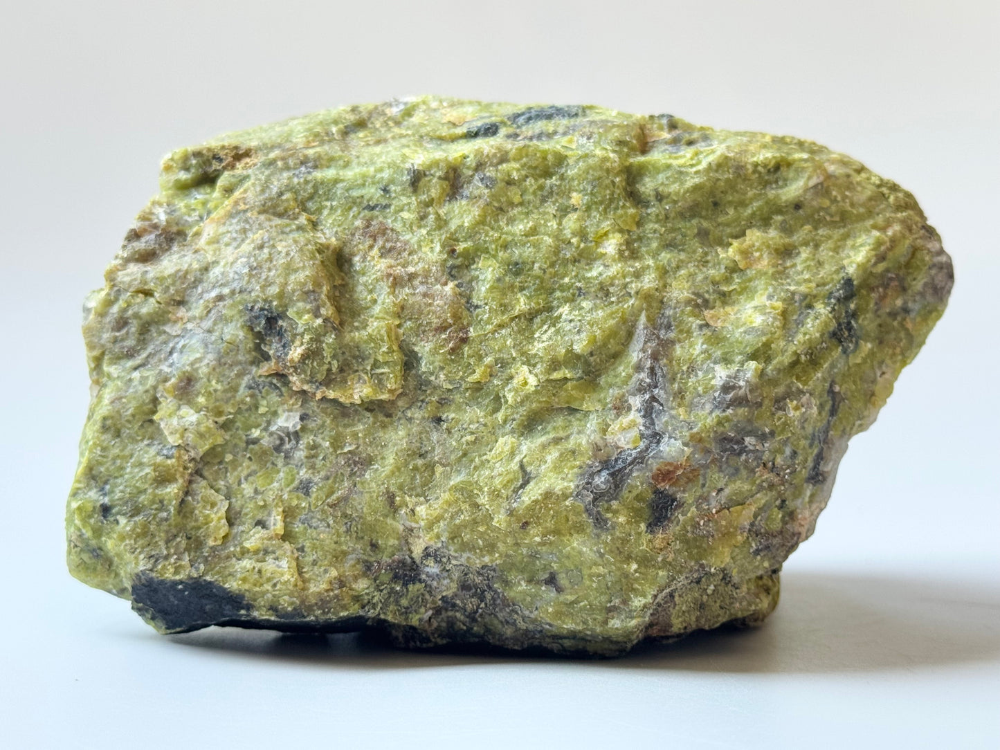 Green Opal, Raw