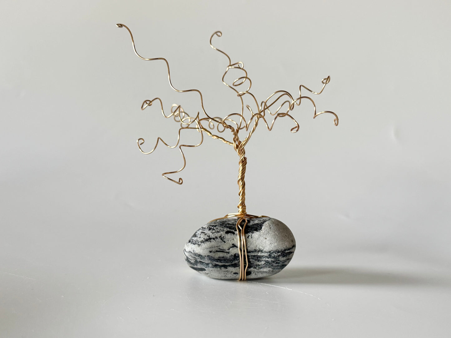 Lake Michigan Stone 3D Wire Tree