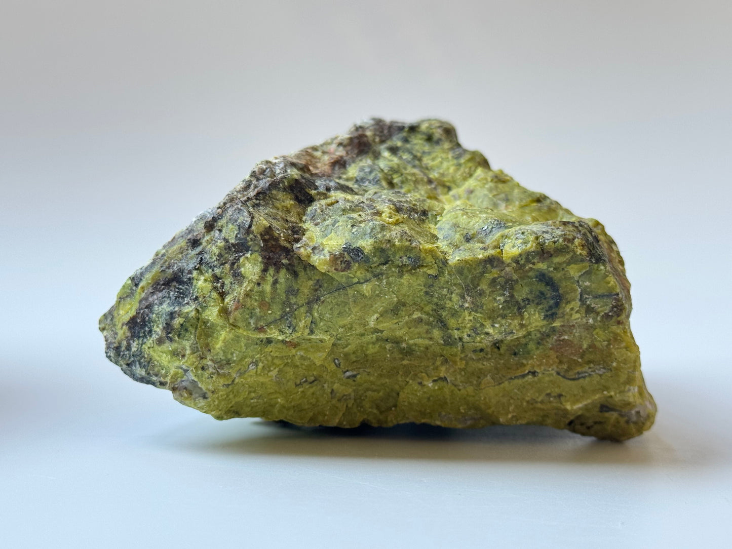 Green Opal, Raw