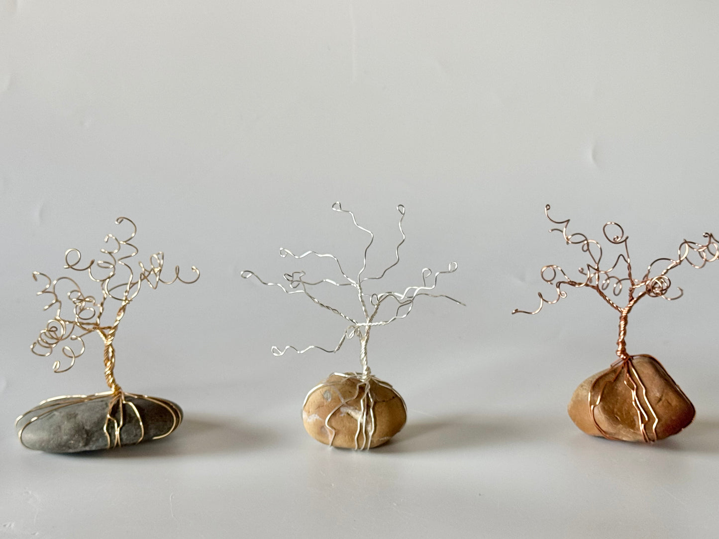 Lake Michigan Stone 3D Wire Tree