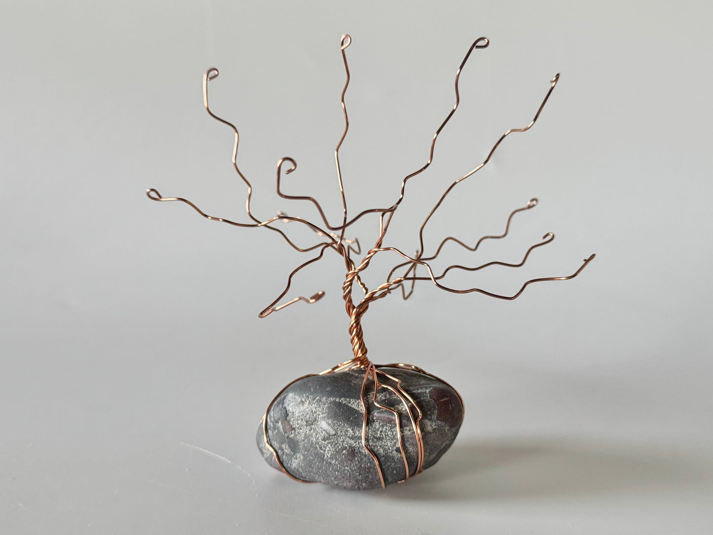 Lake Michigan Stone 3D Wire Tree