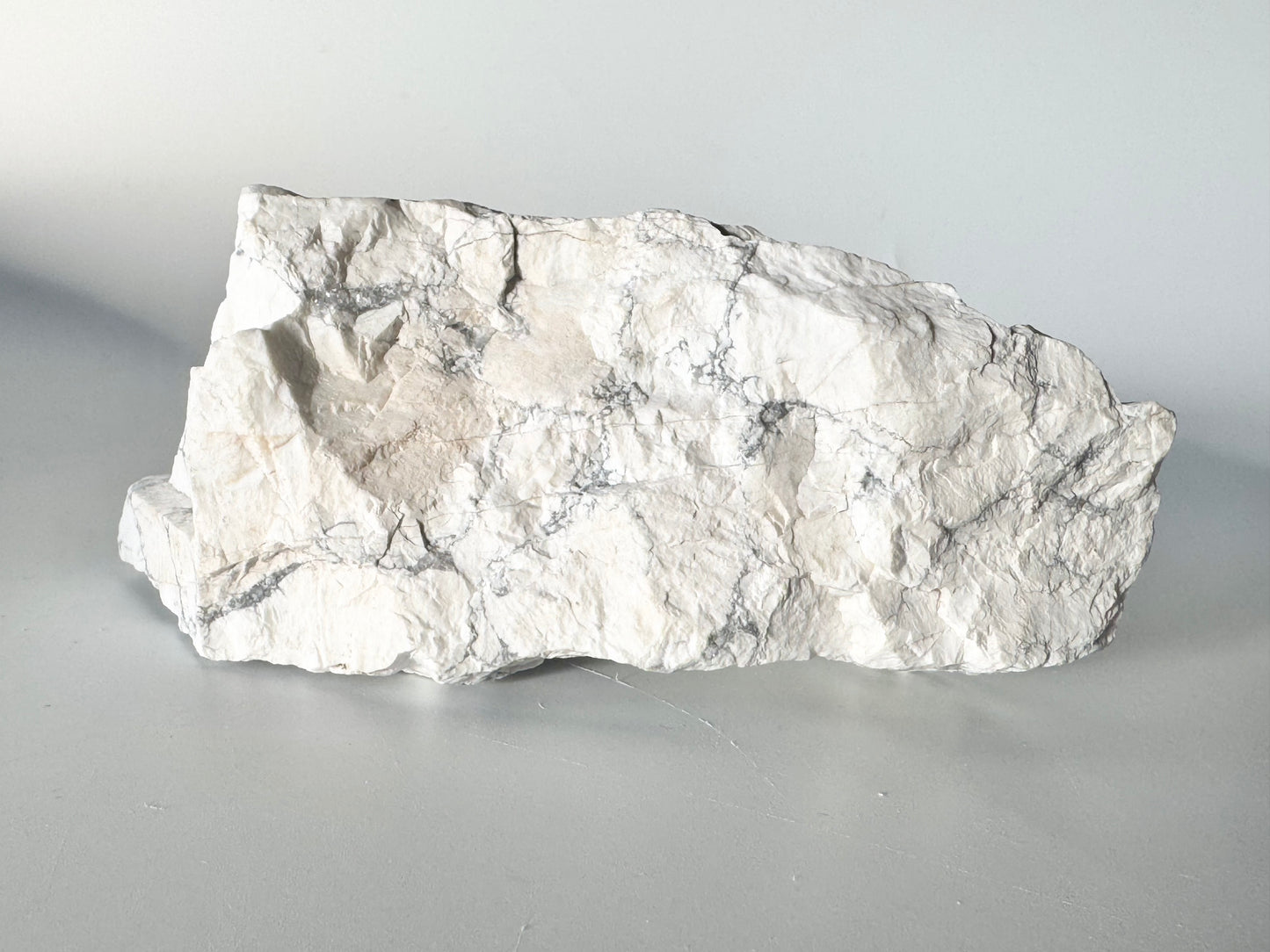 Howlite, Raw Display Piece
