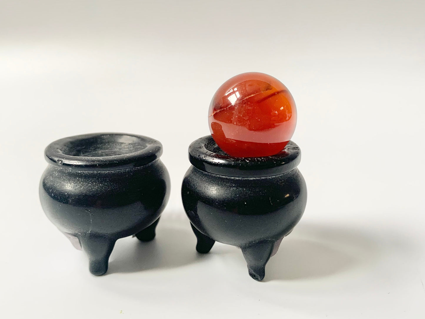 Mini Cauldron, assorted material