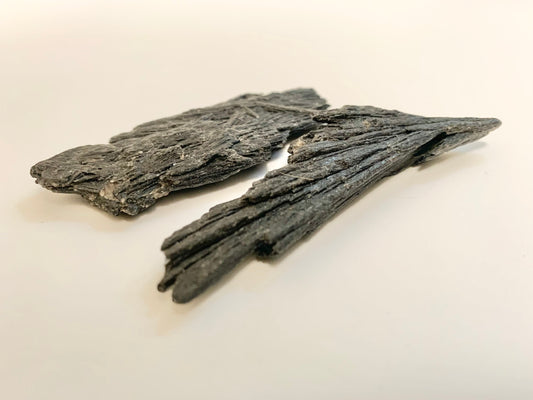 Black Kyanite Blade