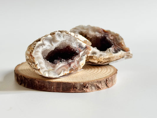 Oco Agate geode Polished Pairs, Assorted