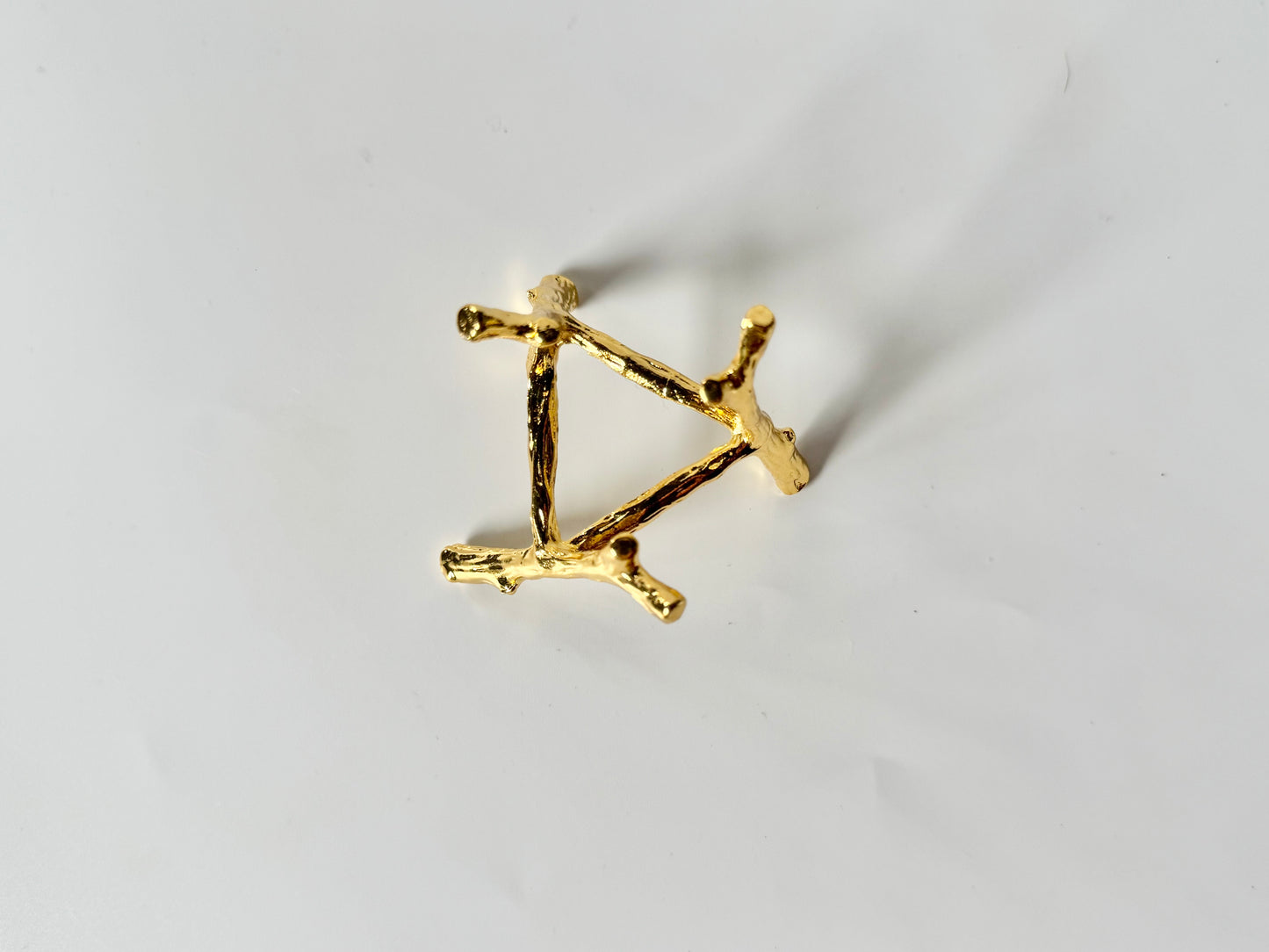 Branch Tripod Sphere Stand, holder