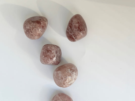 Strawberry Quartz Tumble