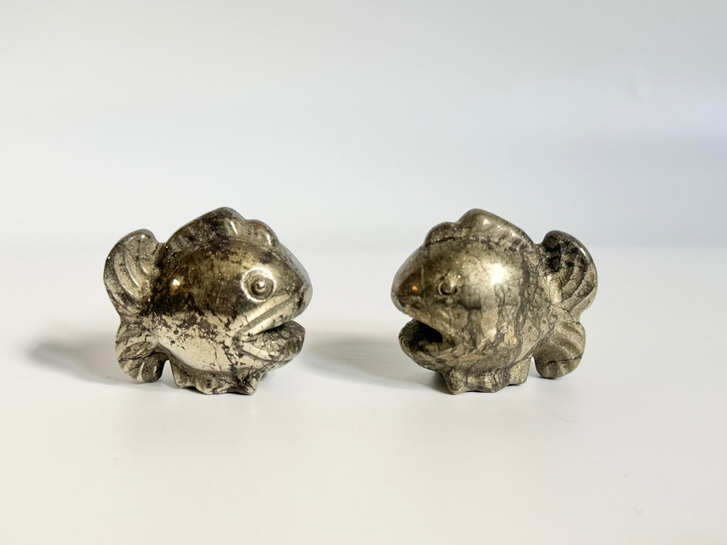 Small Piranha Carving