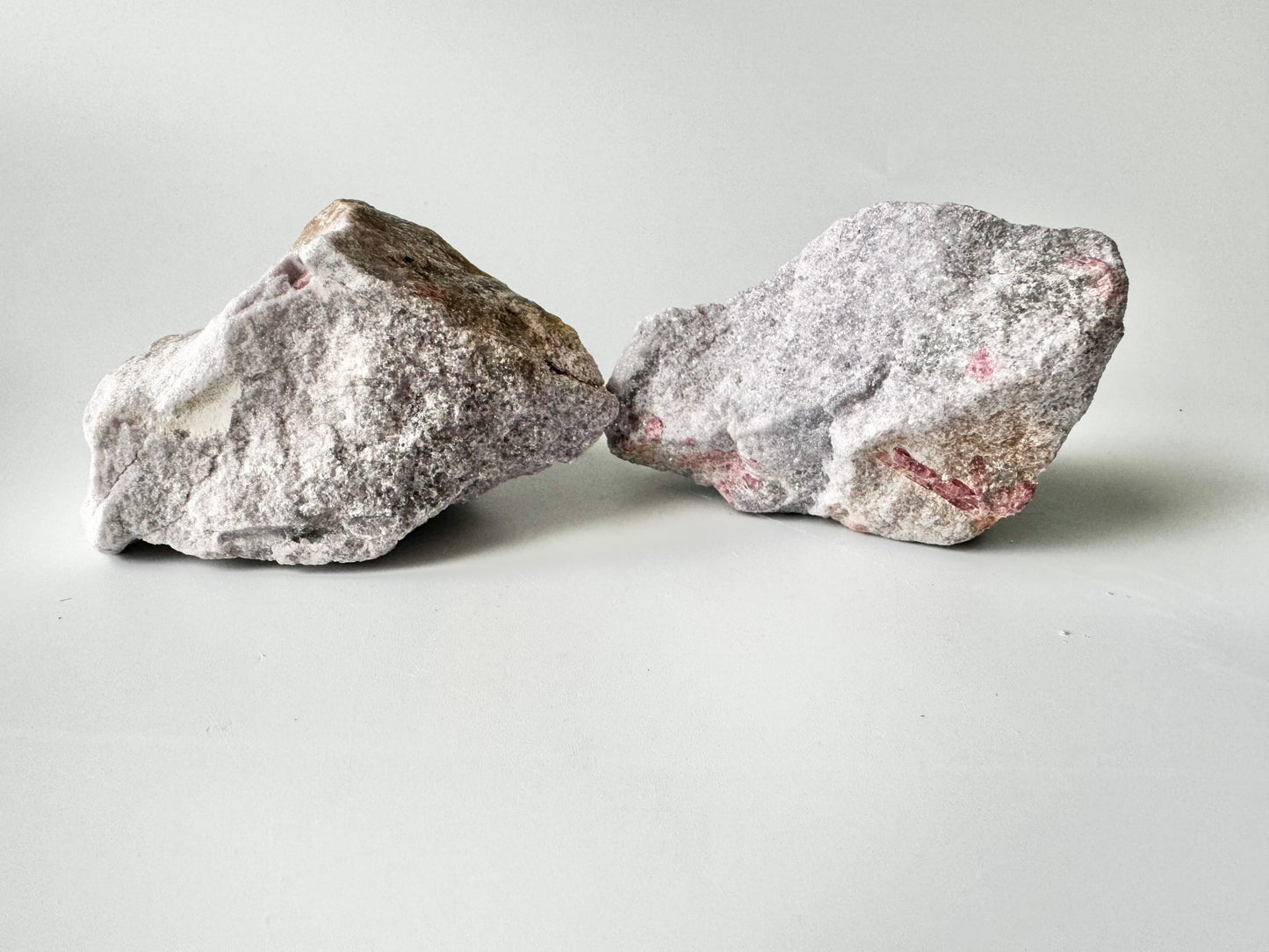 Unicorn Stone, Raw