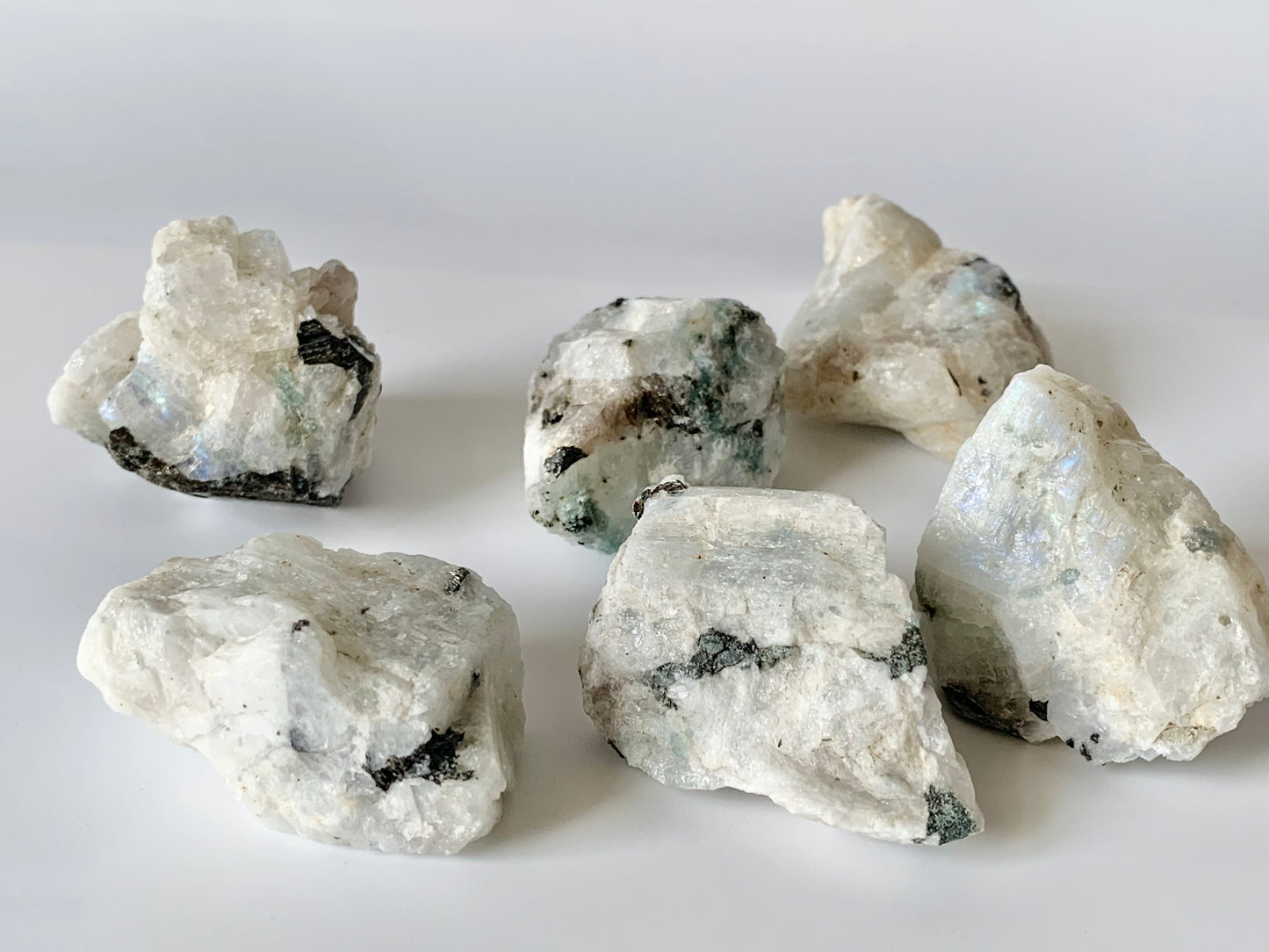 Rainbow Moonstone, Raw