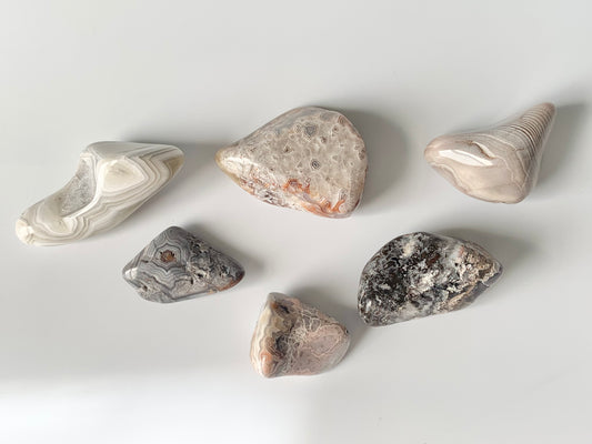 Crazy Lace Agate, tumble