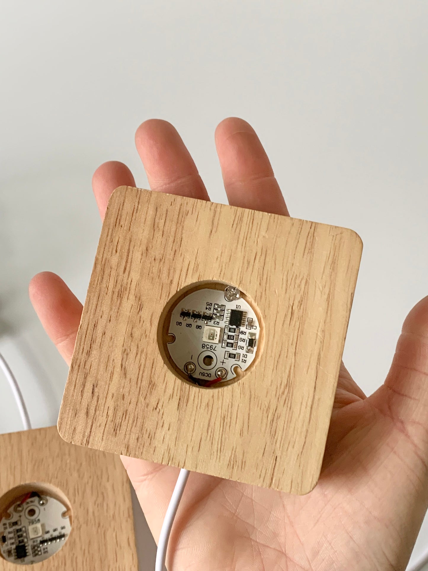 Square Wood LED Light Base, ~3"