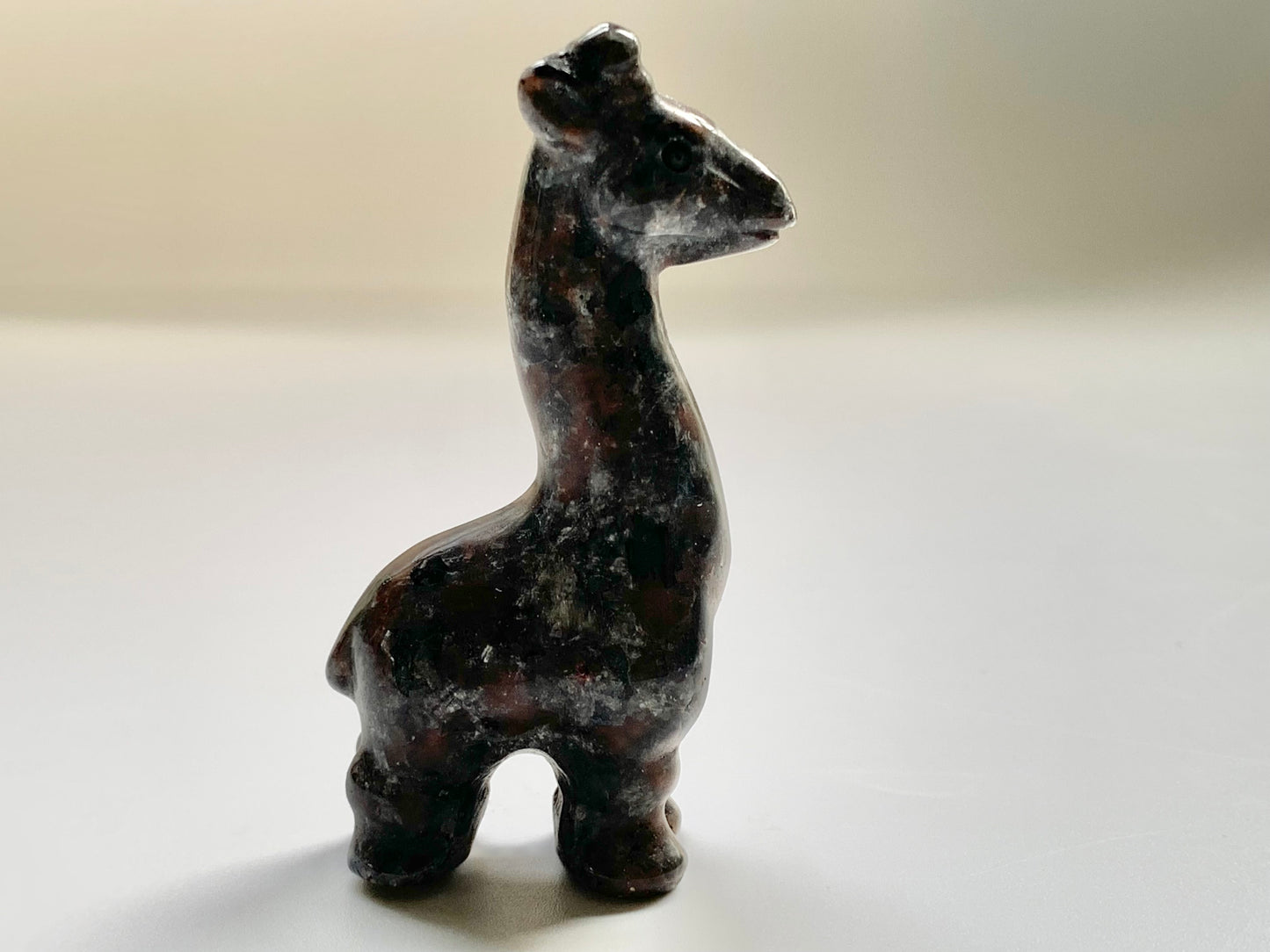 Giraffe Carving, small ~2.25"