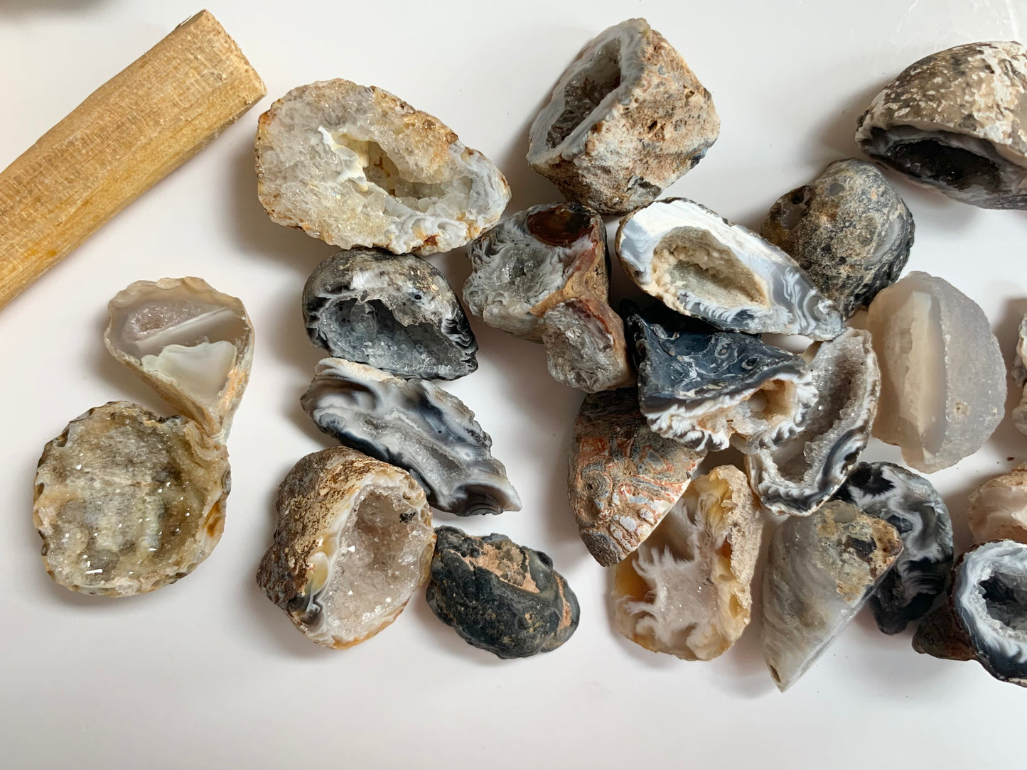 Oco Geode Half, polished