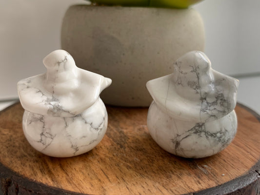 Howlite Mini Pumpkin Crystal Carving, Halloween