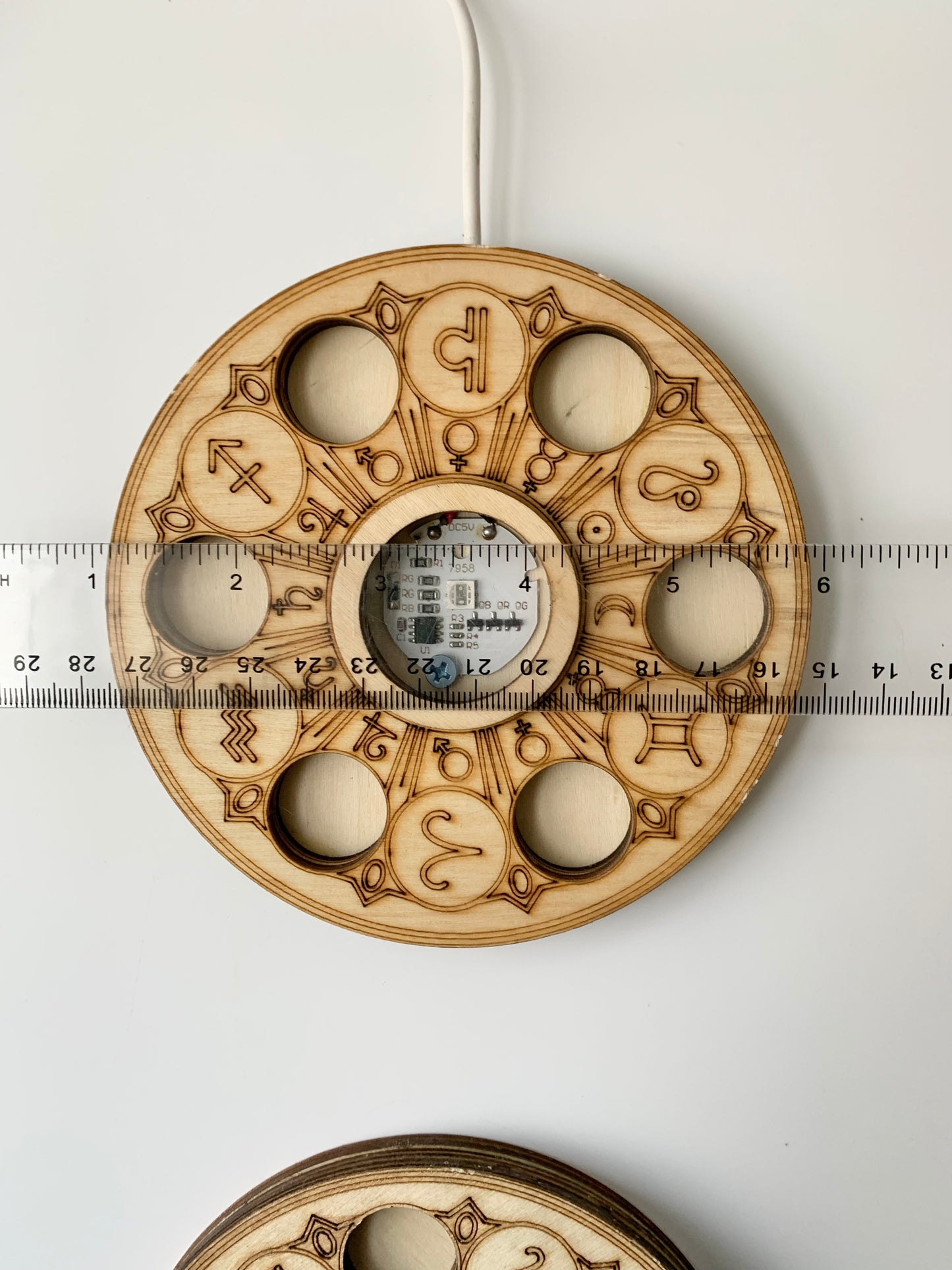 Zodiac Symbol Circle Light Base