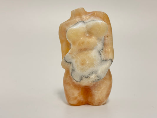 Yellow Calcite Pregnant Woman Body Carving – Symbol of Fertility, Creativity & Inner Strength
