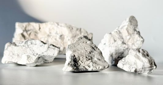 Howlite, Raw Display Piece