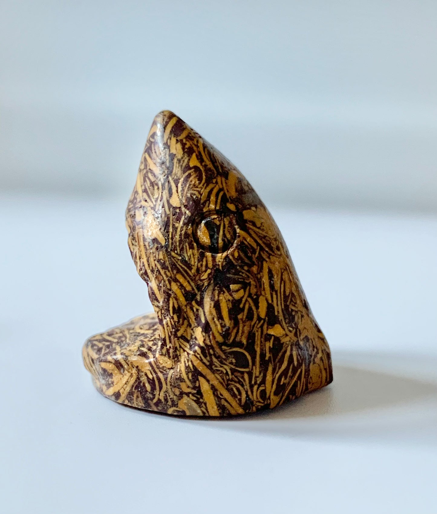 Mini Shark Head Carving, assorted material