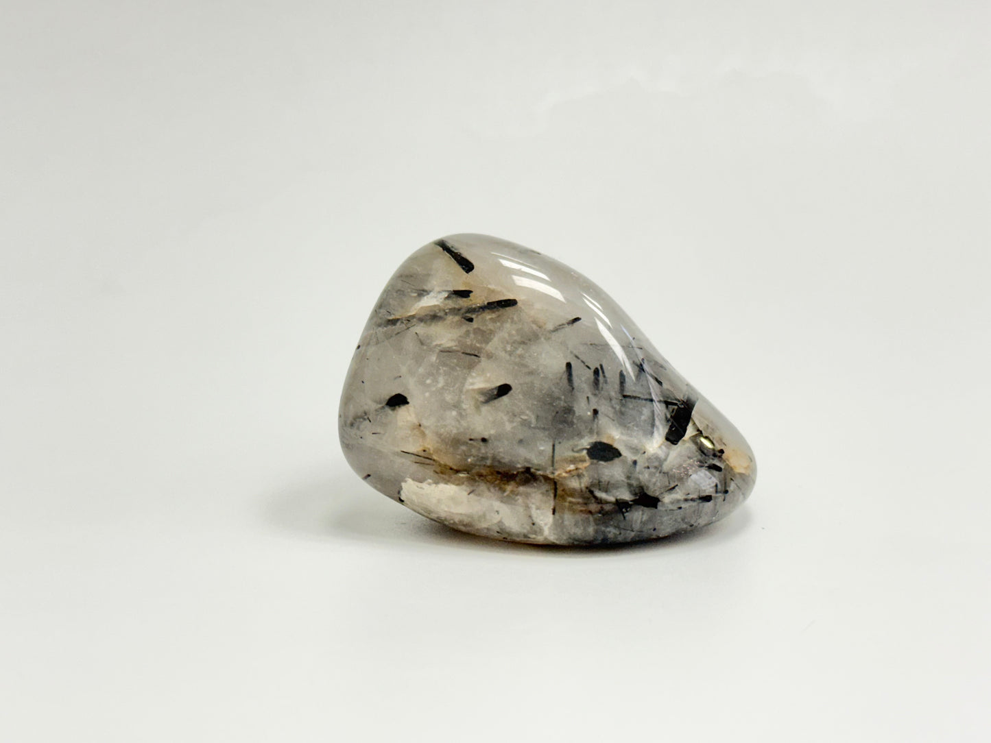 Tourmaline in Quartz