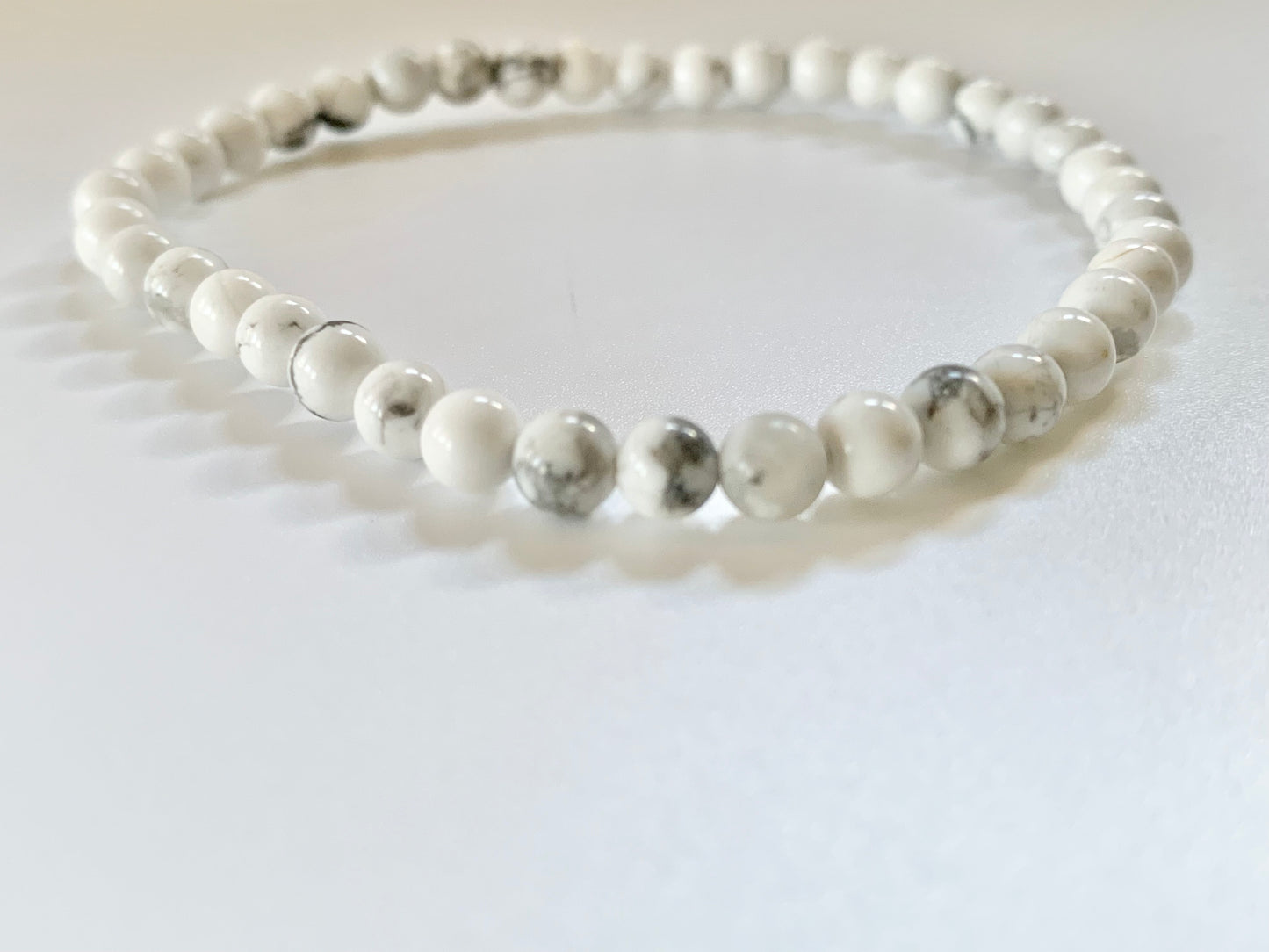 Howlite Round Bead Bracelet
