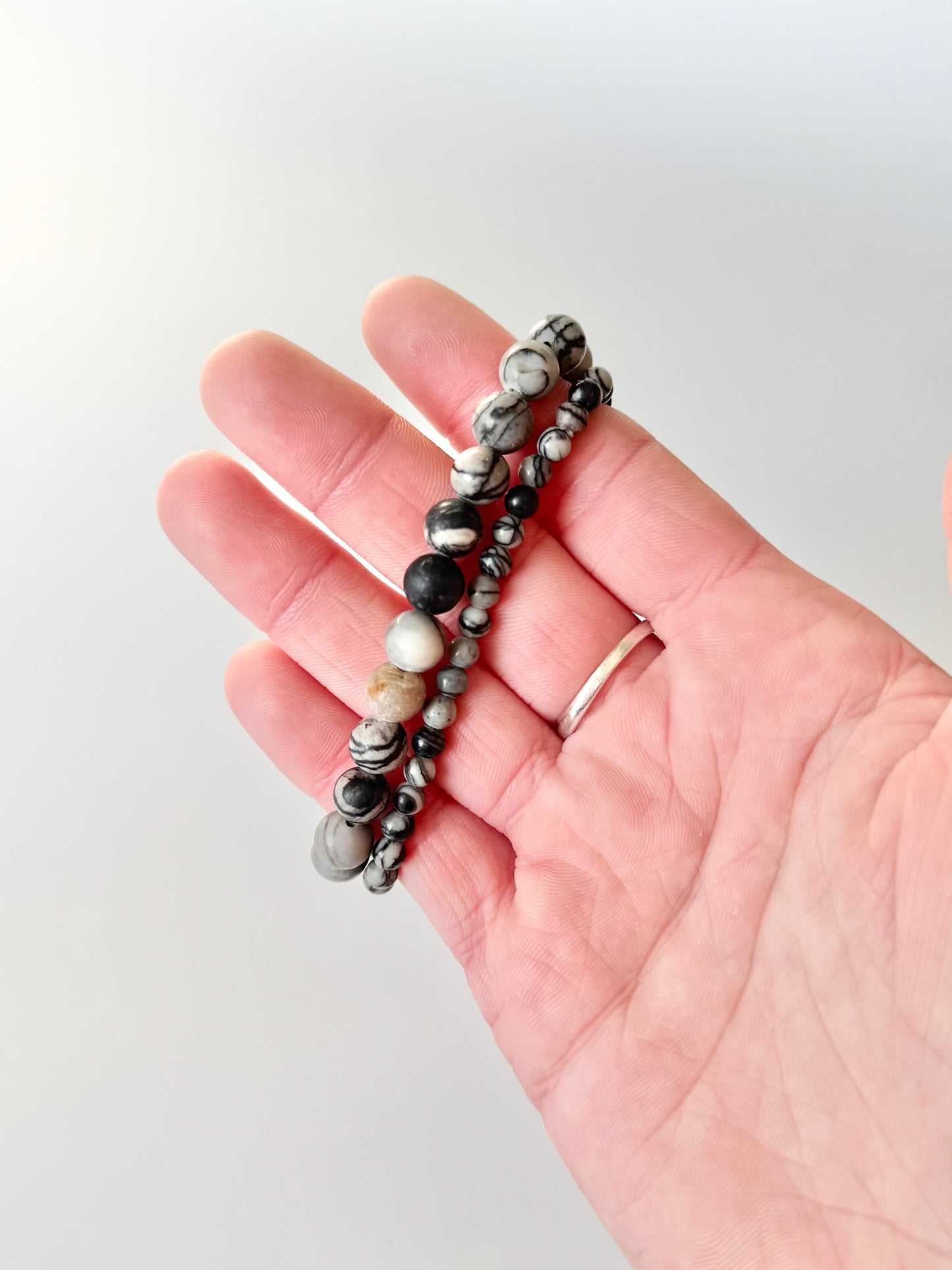 Net Jasper Bead Bracelet