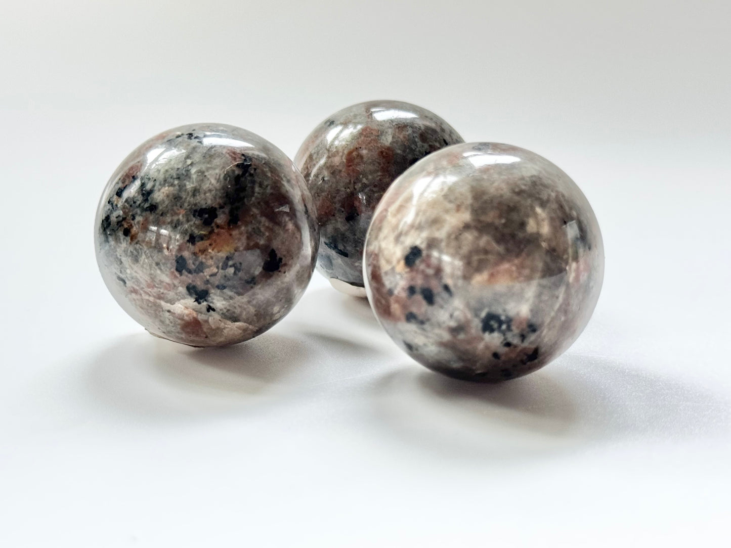 Mini Spheres