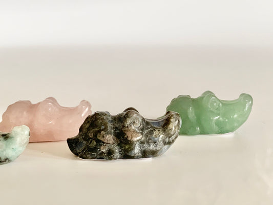 Mini Crocodile Carving