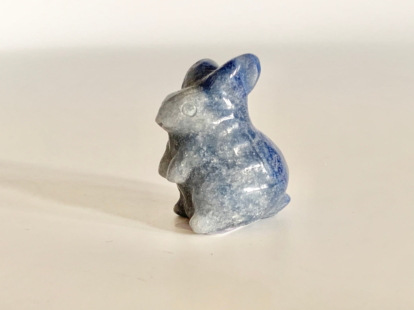 Mini Bunny Rabbit Carving