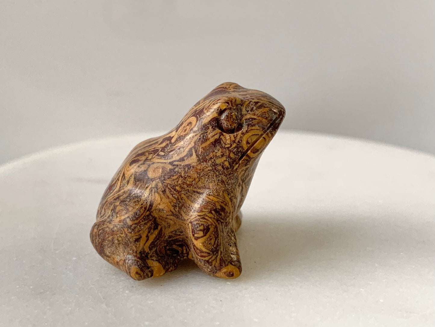 Mini Frog Carving