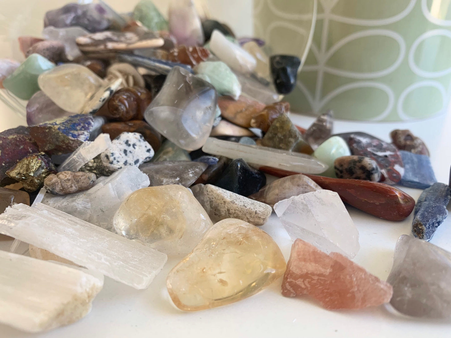 Assorted polished and raw stones (1 pound)