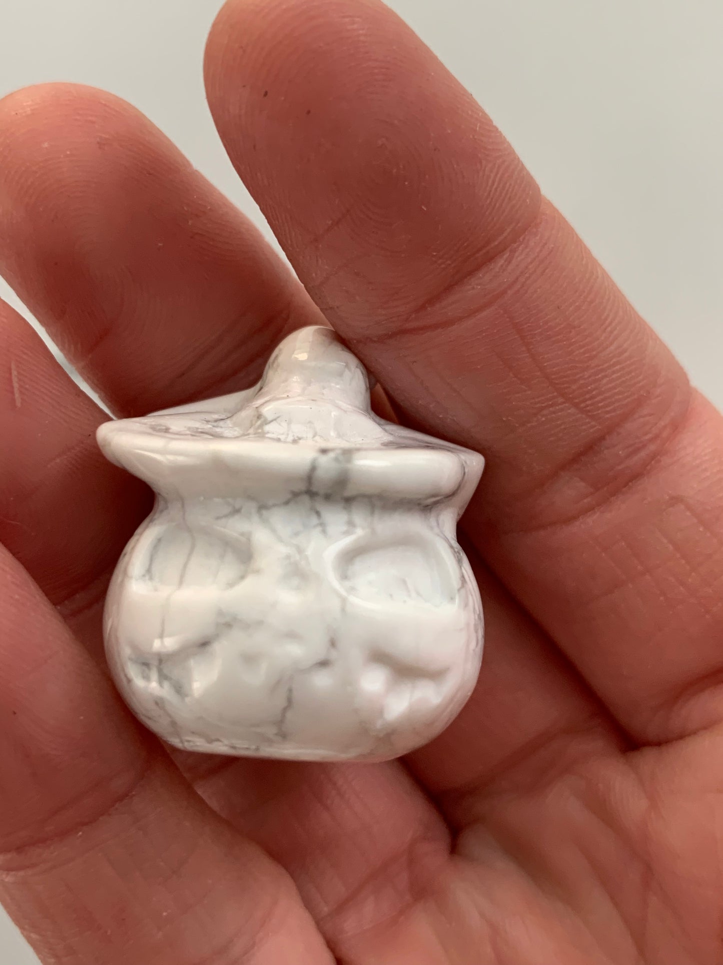Howlite Mini Pumpkin Crystal Carving, Halloween
