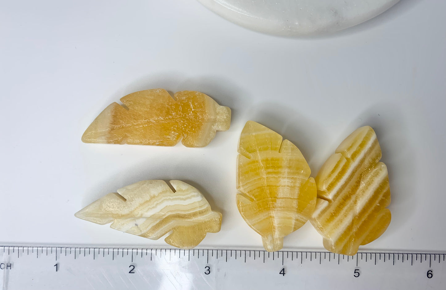 Yellow calcite leaf, medium