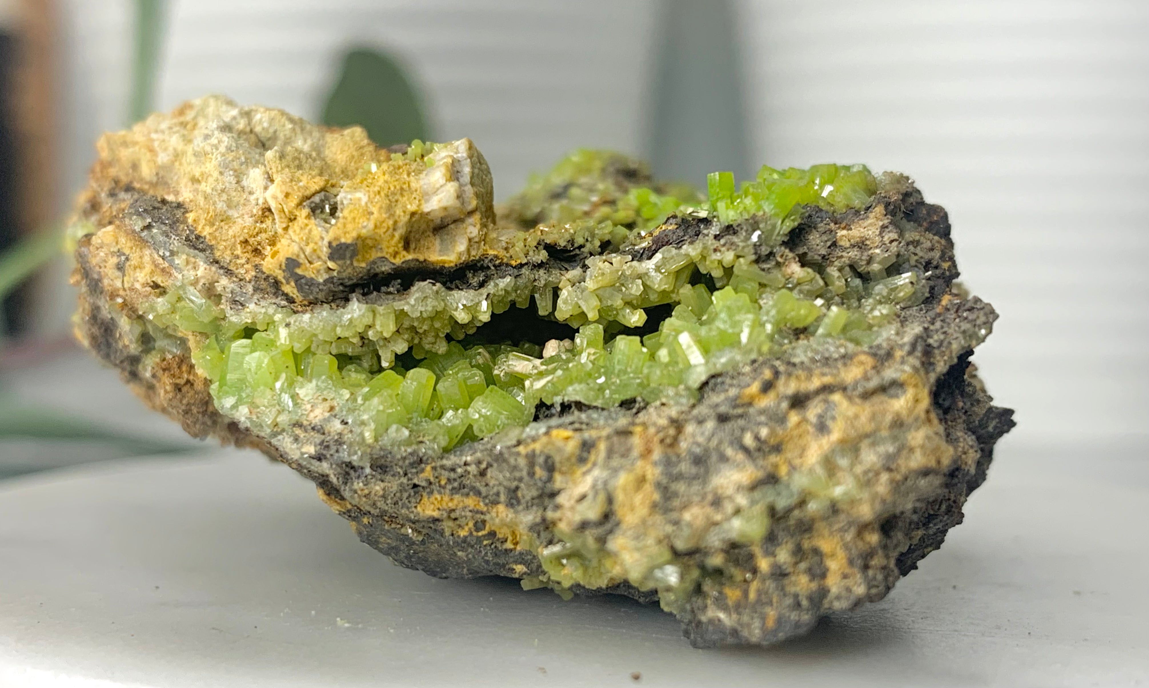 Pyromorphite Raw Specimen – Midwest Shores