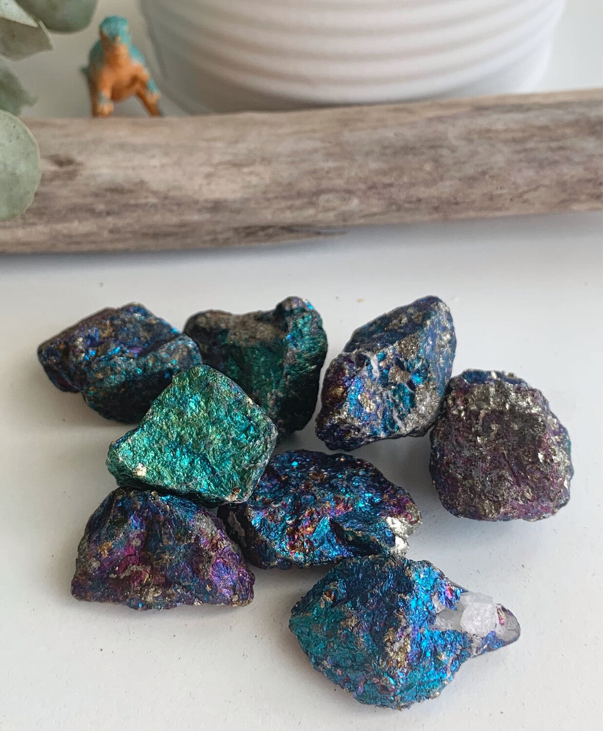 Peacock ore, single stone